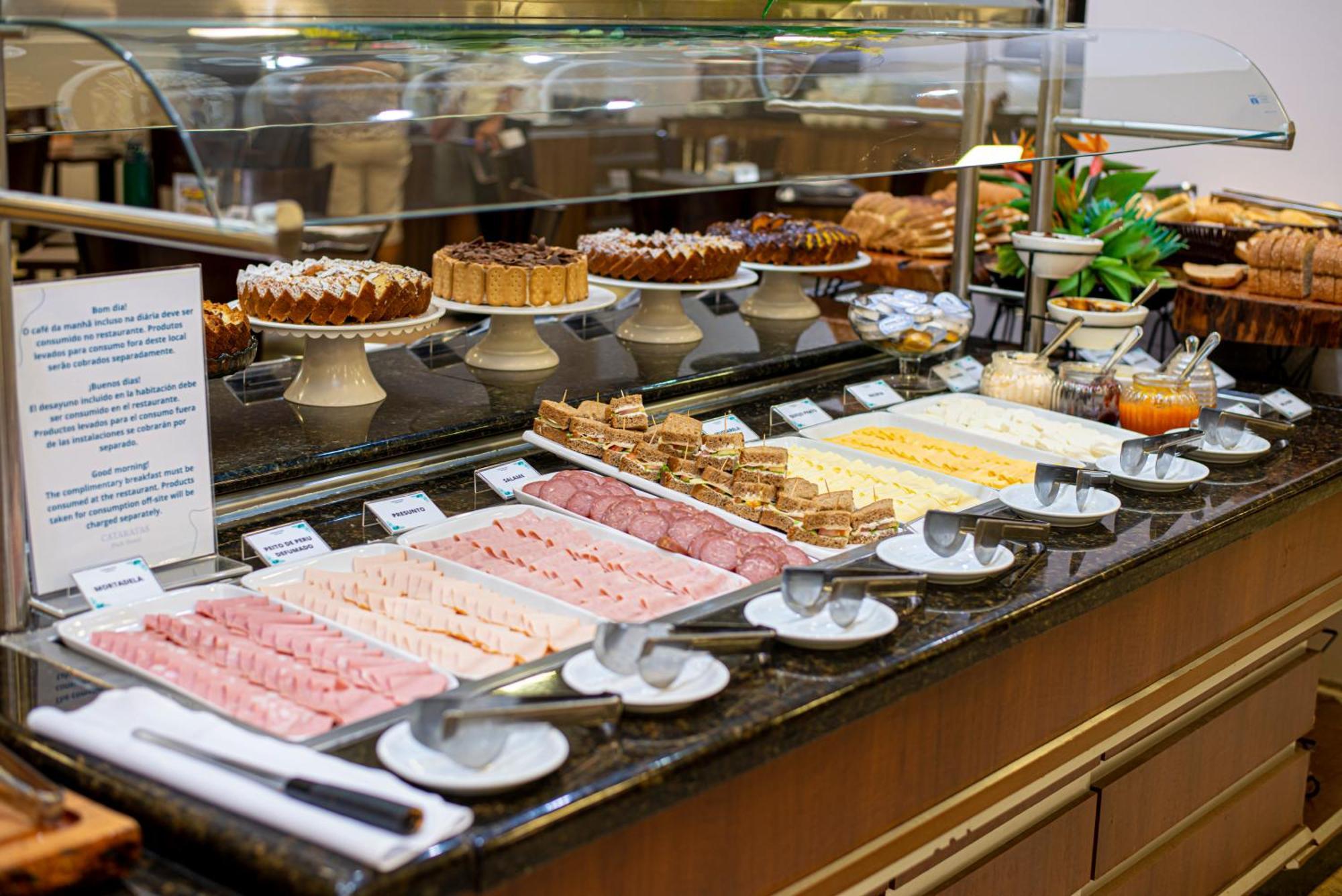 Cataratas Park Hotel E Eventos ฟอสดูอีกวาซู ภายนอก รูปภาพ